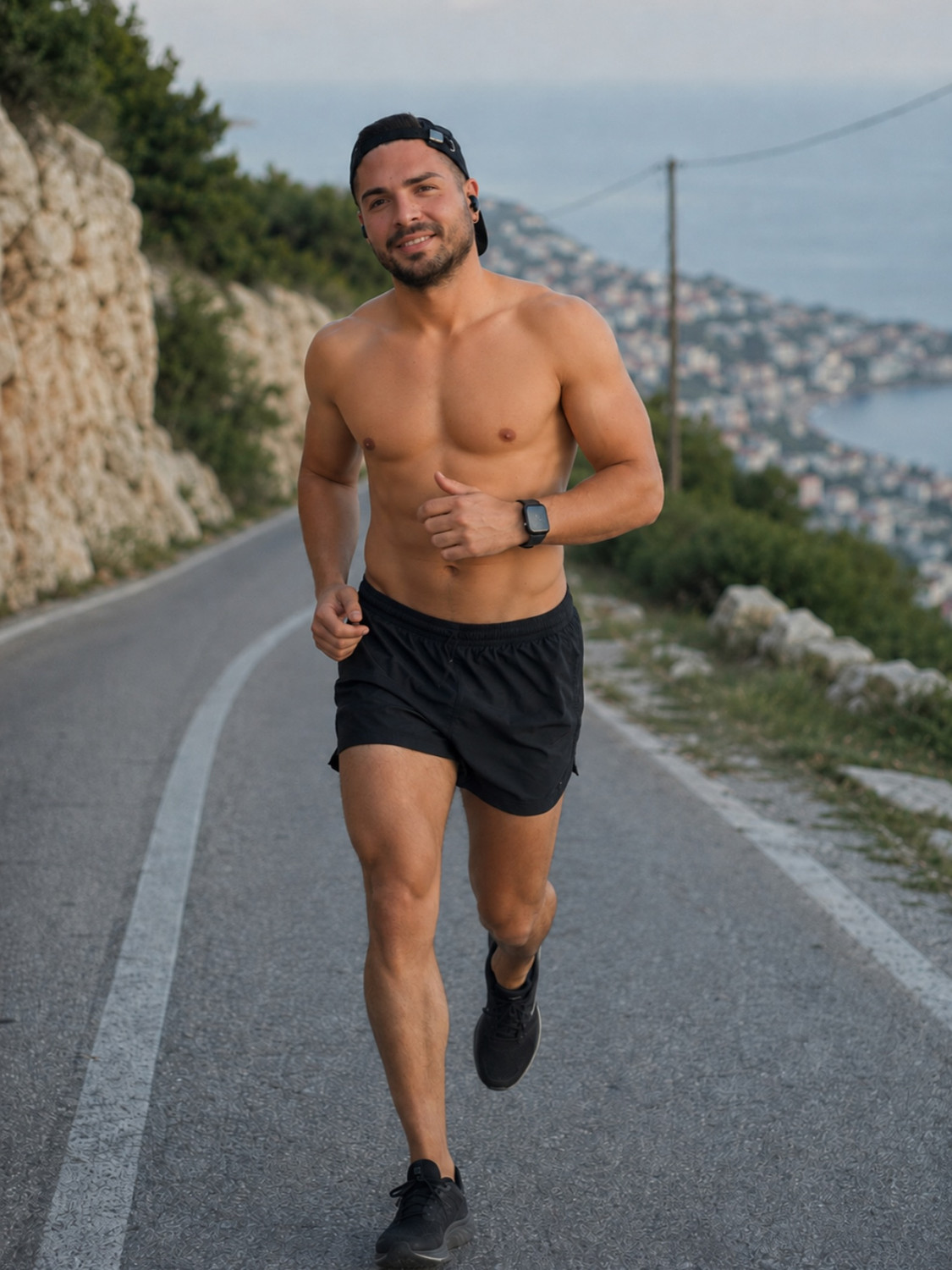 Biagio Marsella durante una corsa su strada costiera